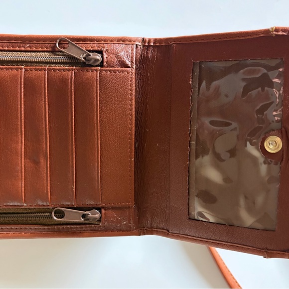 Vintage Dooney & Bourke Crossbody AWL Purse All Weather Genuine Leather Purse - Picture 9 of 11